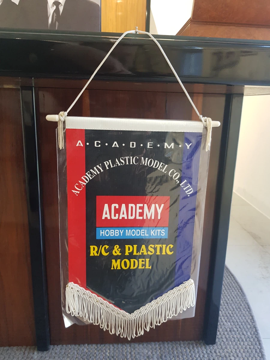 [아카데미 과학] 故 김순환 회장님 추모전 사진 - 교재사 / 집무실_46.webp