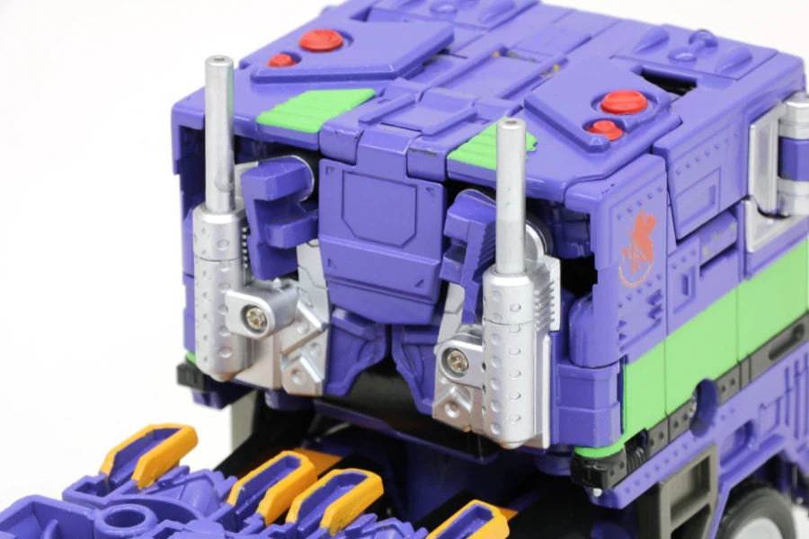 [타카라토미] 시너지넥스 트랜스포머 에반게리온 프라임 초호기 개발 담당자 인터뷰_18.webp