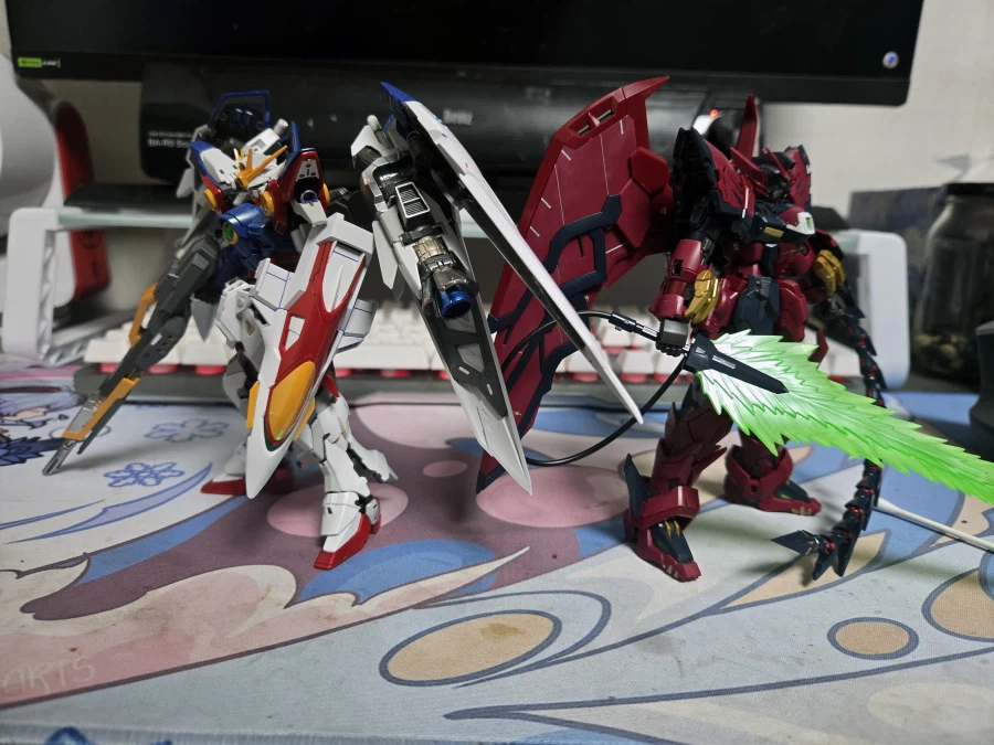 연휴동안 조립한 RG 2개..._13.webp