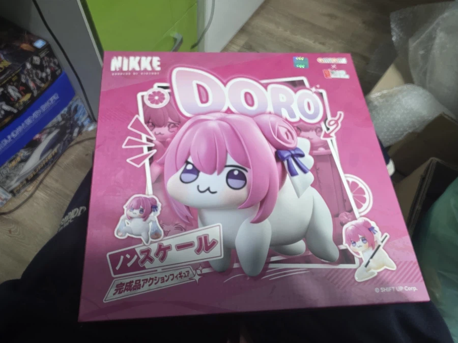 완성품)도로롱 액피와서 포징취해보니_1.webp