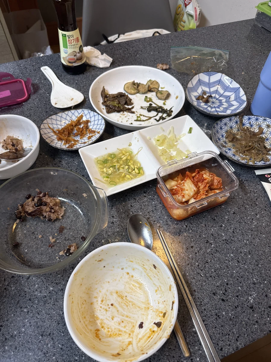 어제 대보름이라.. 오곡밥 먹었는데..._2.webp