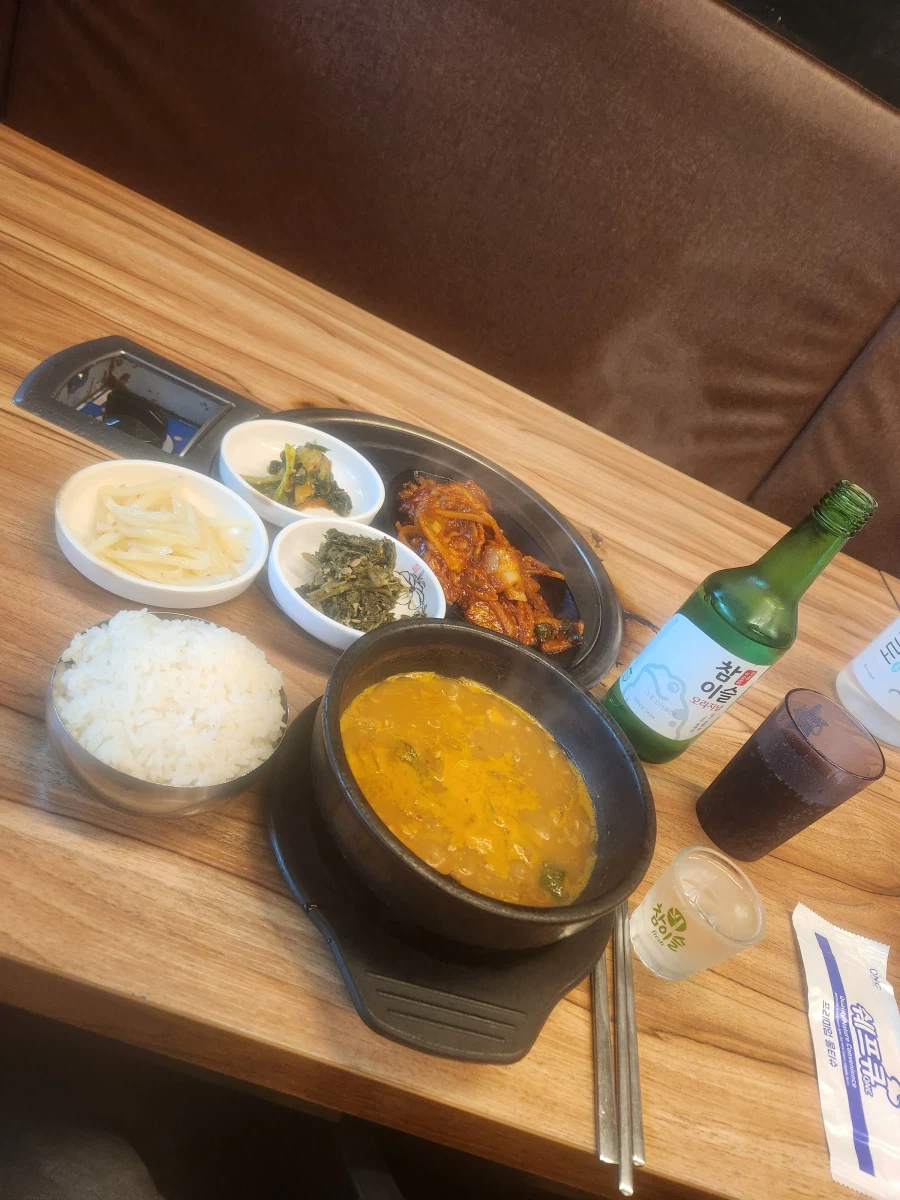 청국장 제육세트 혼술_1.webp