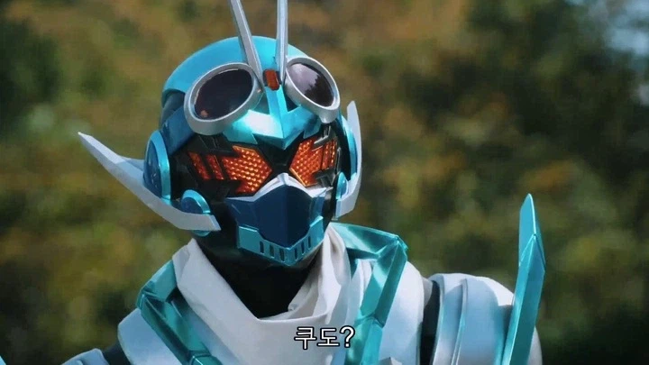 [가면라이더 최강 케미★갓챠 대작전] 히로인의 화려한 변신_70.webp