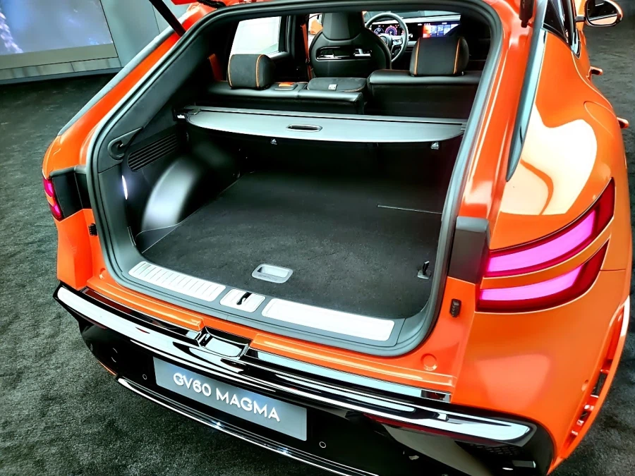 제가 찍은 gv60 마그마 실물입니다_8.webp