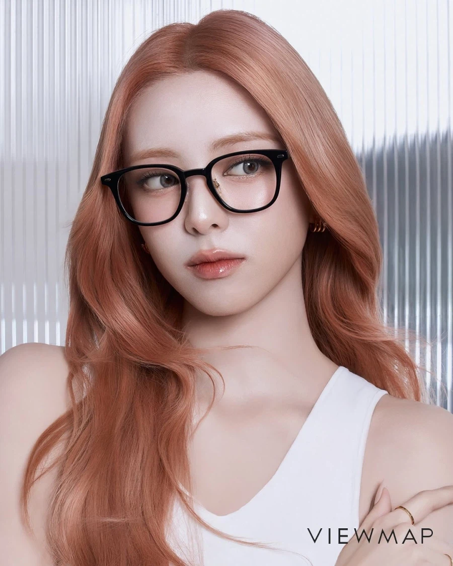 [있지] 리아 지큐 화보 촬영 & 유나 뷰맵 타이탄 성수_16.webp