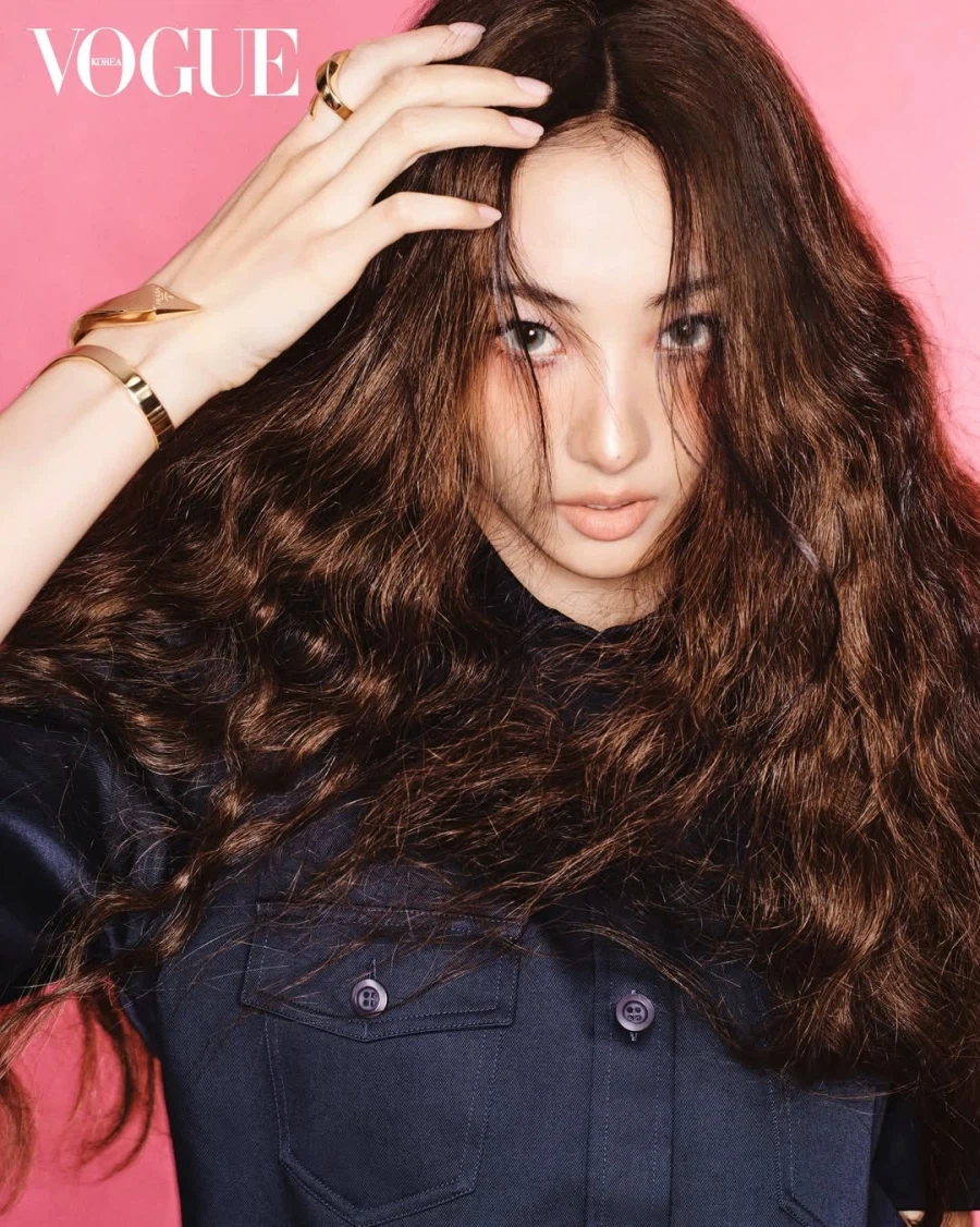 [미야오] MEOVV 가원 보그코리아 화보촬영 비하인드_3.webp