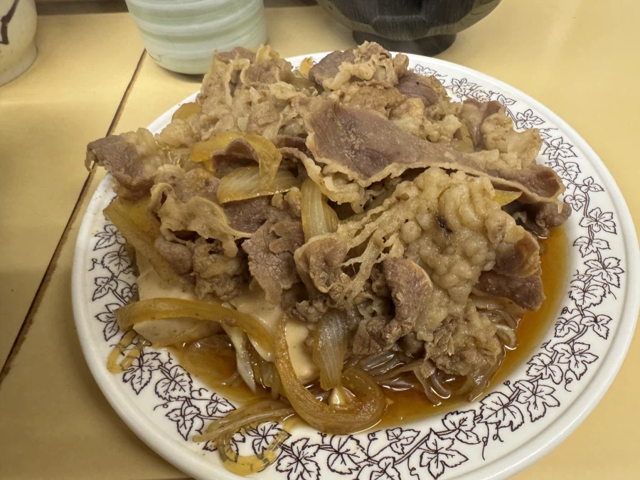 아키하바라 가면 꼭 가게 되는 규동 가게_5.webp