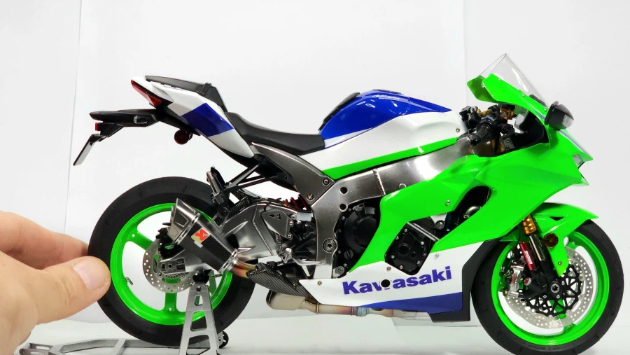 [MENG] 1/9 Kawasaki ZX-10R_1.webp
