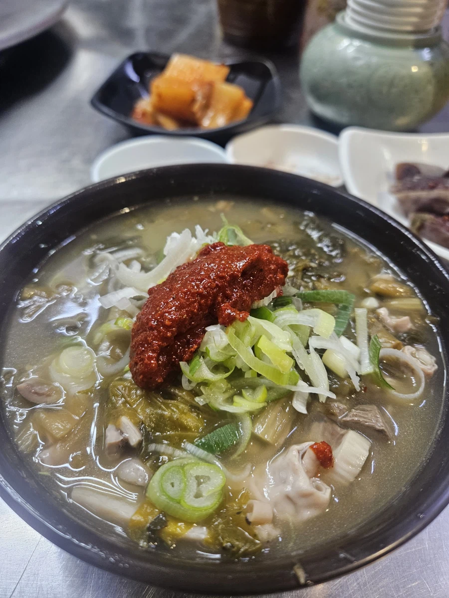 [충주] 무학시장 순대골목 우거지순대국_5.webp