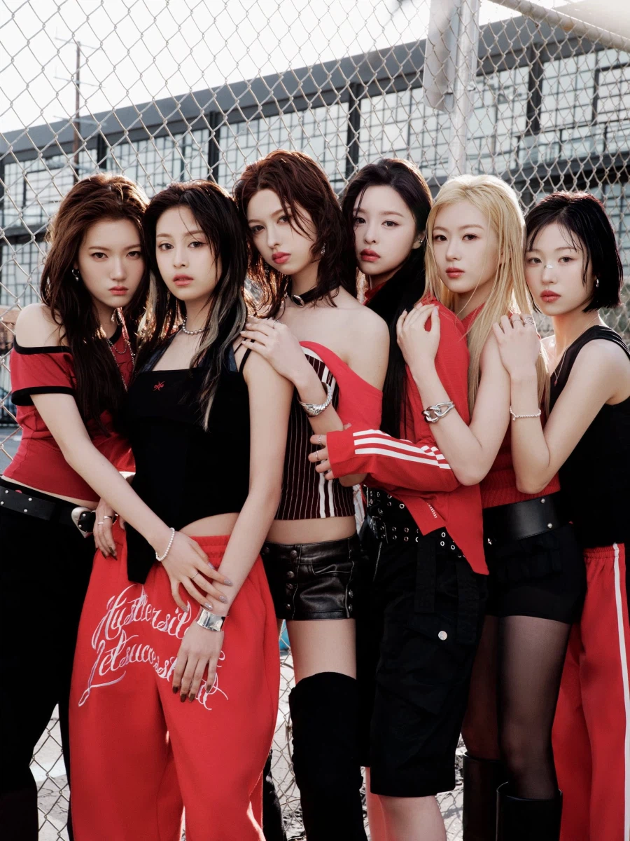 [앳하트] Shut Up MV 비하인드 + Butterfly Doors 컨셉포토_14.webp