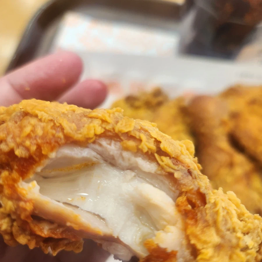 갓 튀긴 파파이스 치킨_5.webp