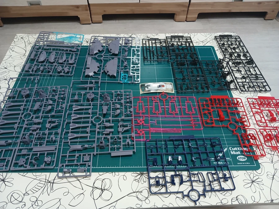 HGCE 레전드 건담_2.webp