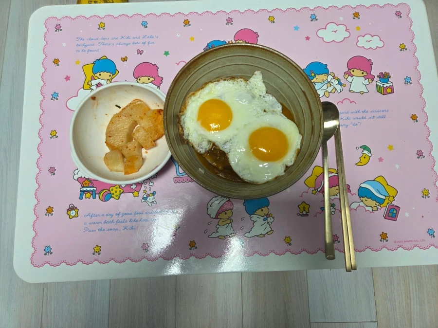 동거시작 한달째... 요리초보 예비 아내의 범상치 않은 솜씨_1.webp