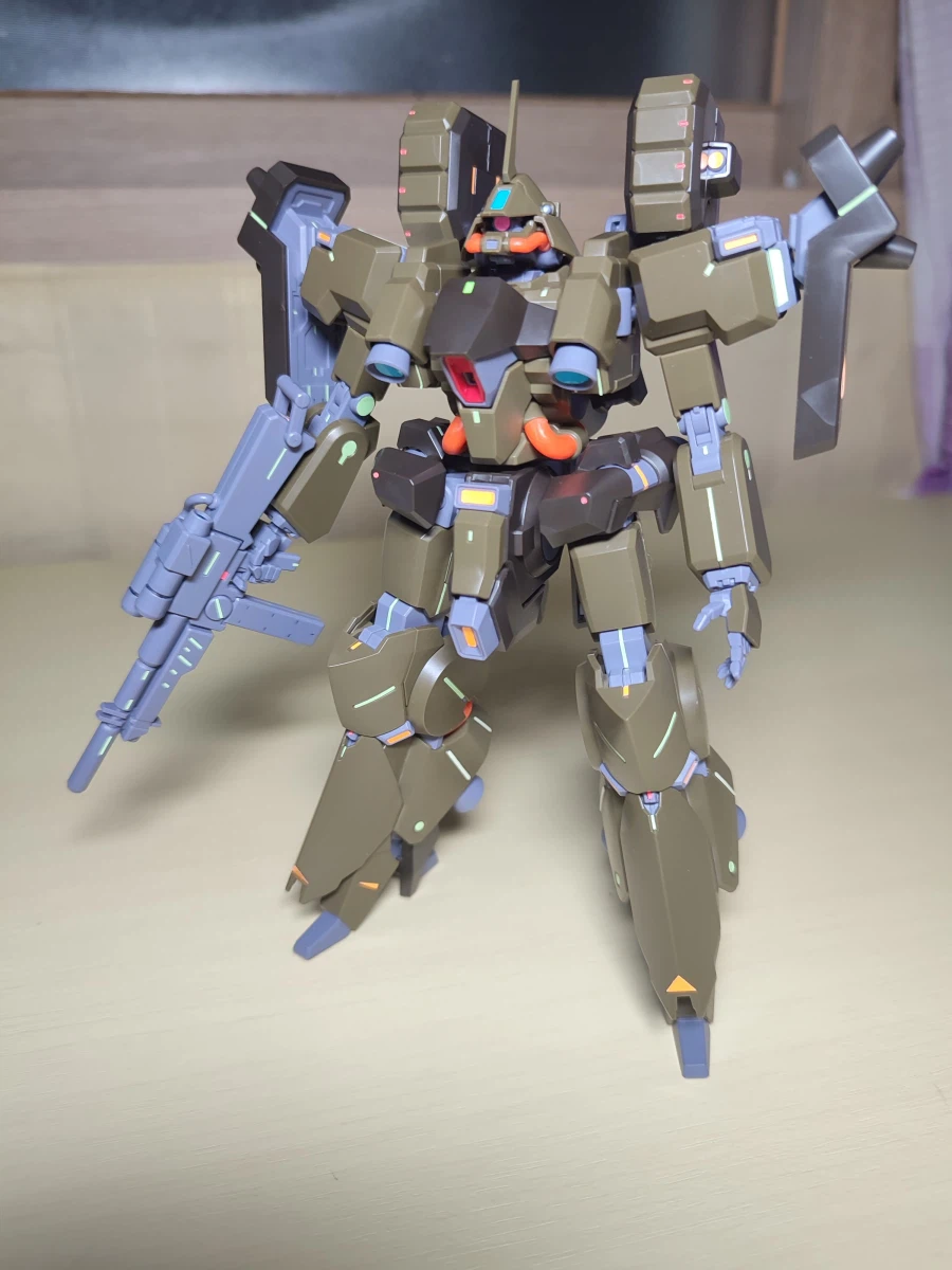 HG 리벤볼프 축광테이프 작업후 찍어본 간단 액션샷들입니다._3.webp