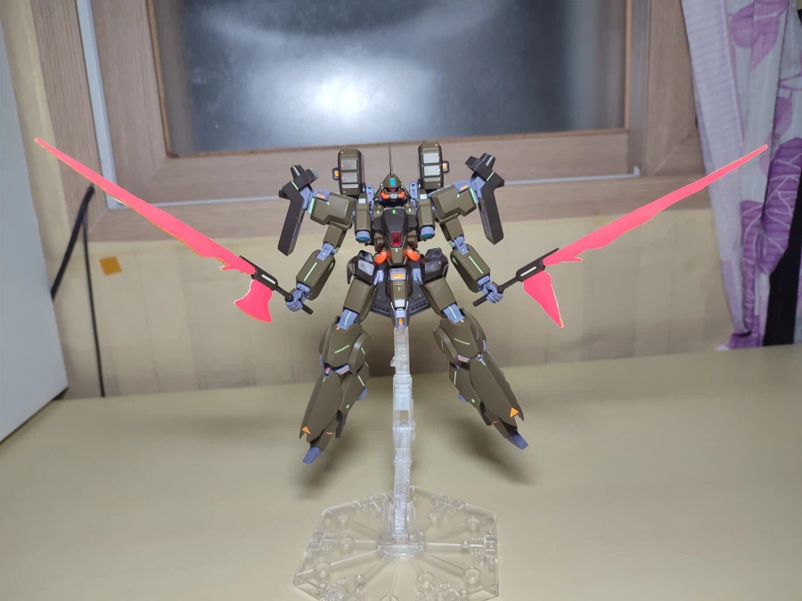 HG 리벤볼프 축광테이프 작업후 찍어본 간단 액션샷들입니다._9.webp