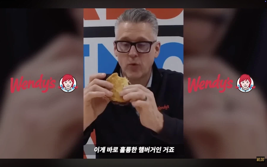 깨작 먹방영상으로 조롱 당하고 있는 맥날CEO_10.webp