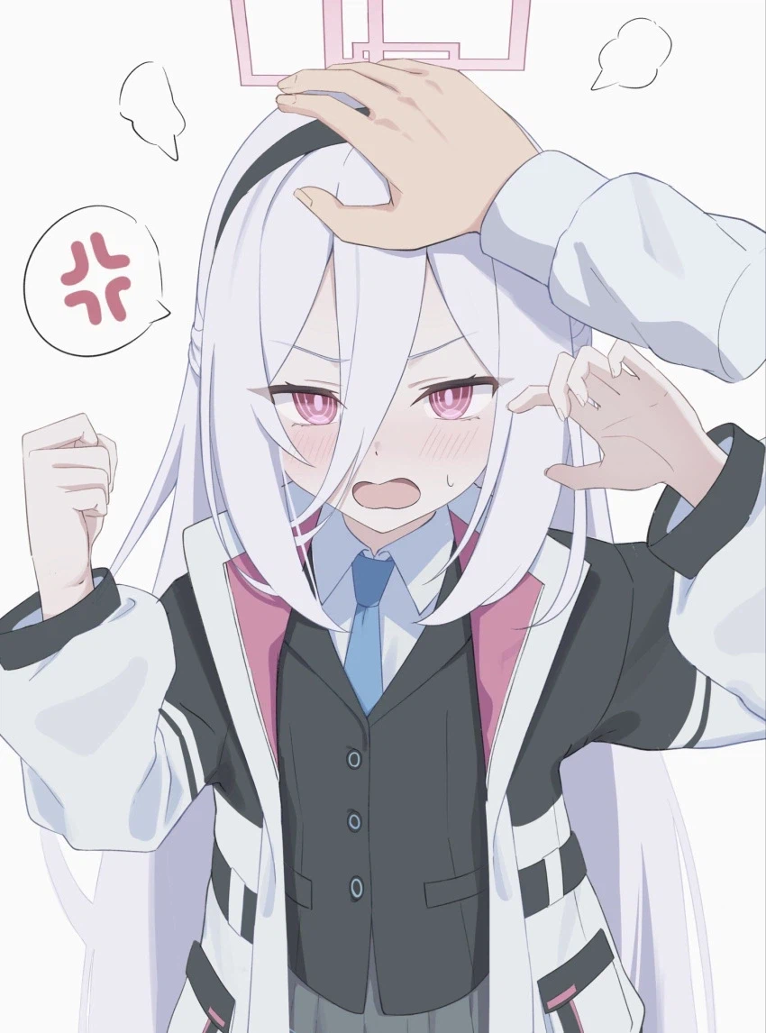 블루아카) 케이짤 대부분이 화난짤임.._1.webp