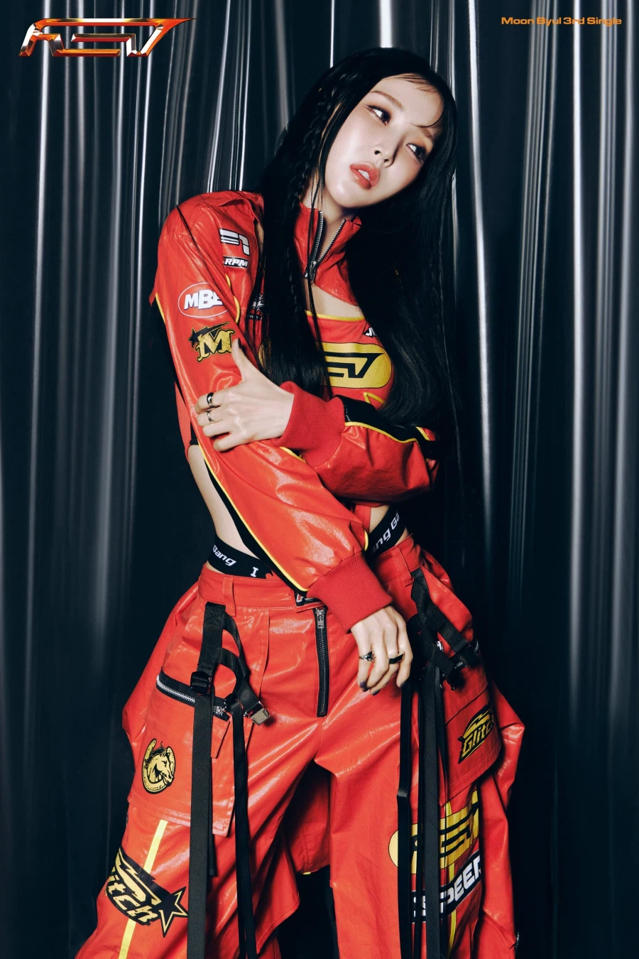 문별 (Moon Byul) 3rd Single [REV] 2ND LAP IMAGE.jpg