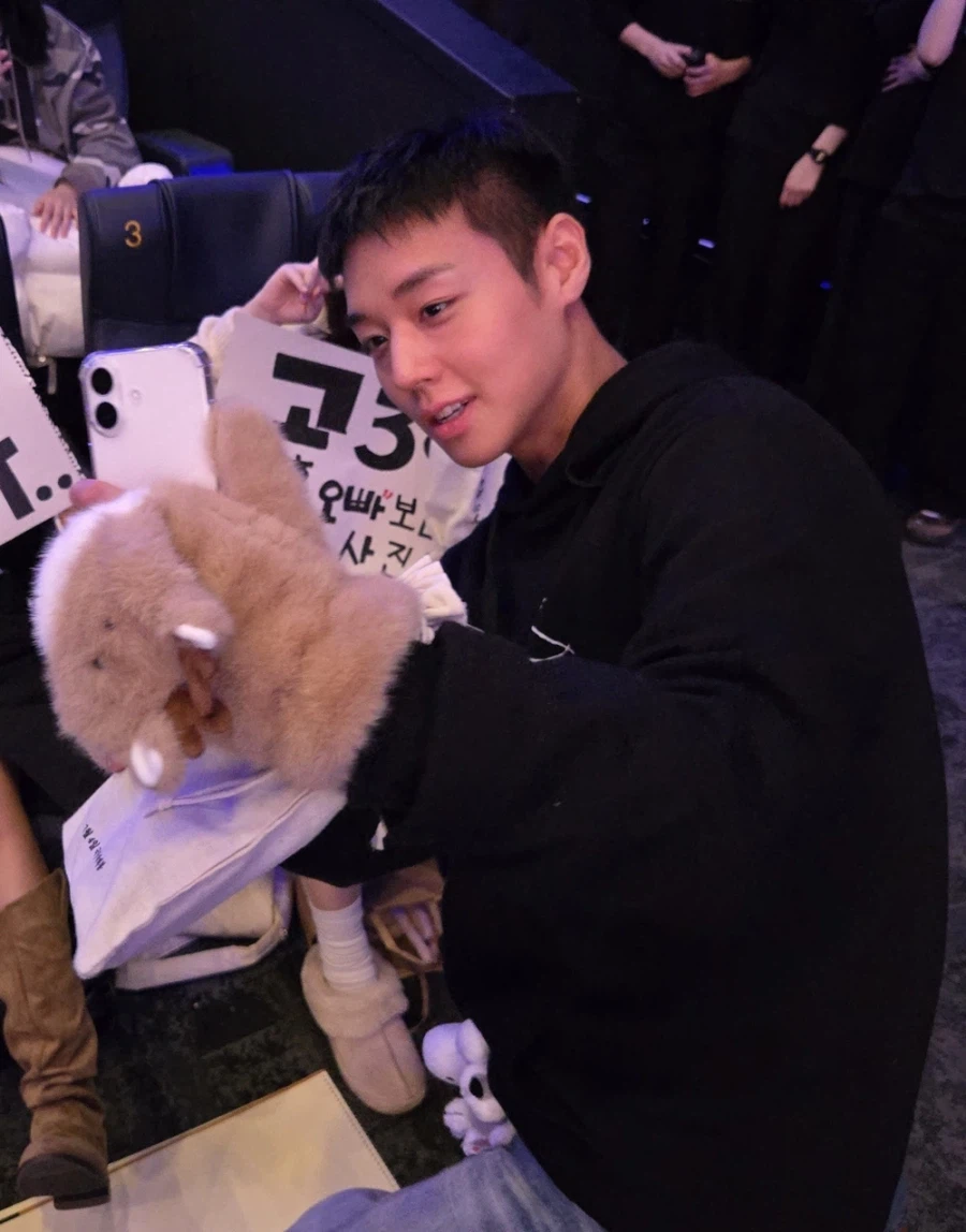 장항준 감독작품 왕과 사는 남자 제작진 쇼박스 무비 공식트위터 영화 촬영 이야기_7.webp