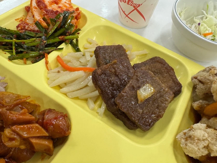 간만에 올리는 구디 8000원 구내식당밥_11.webp