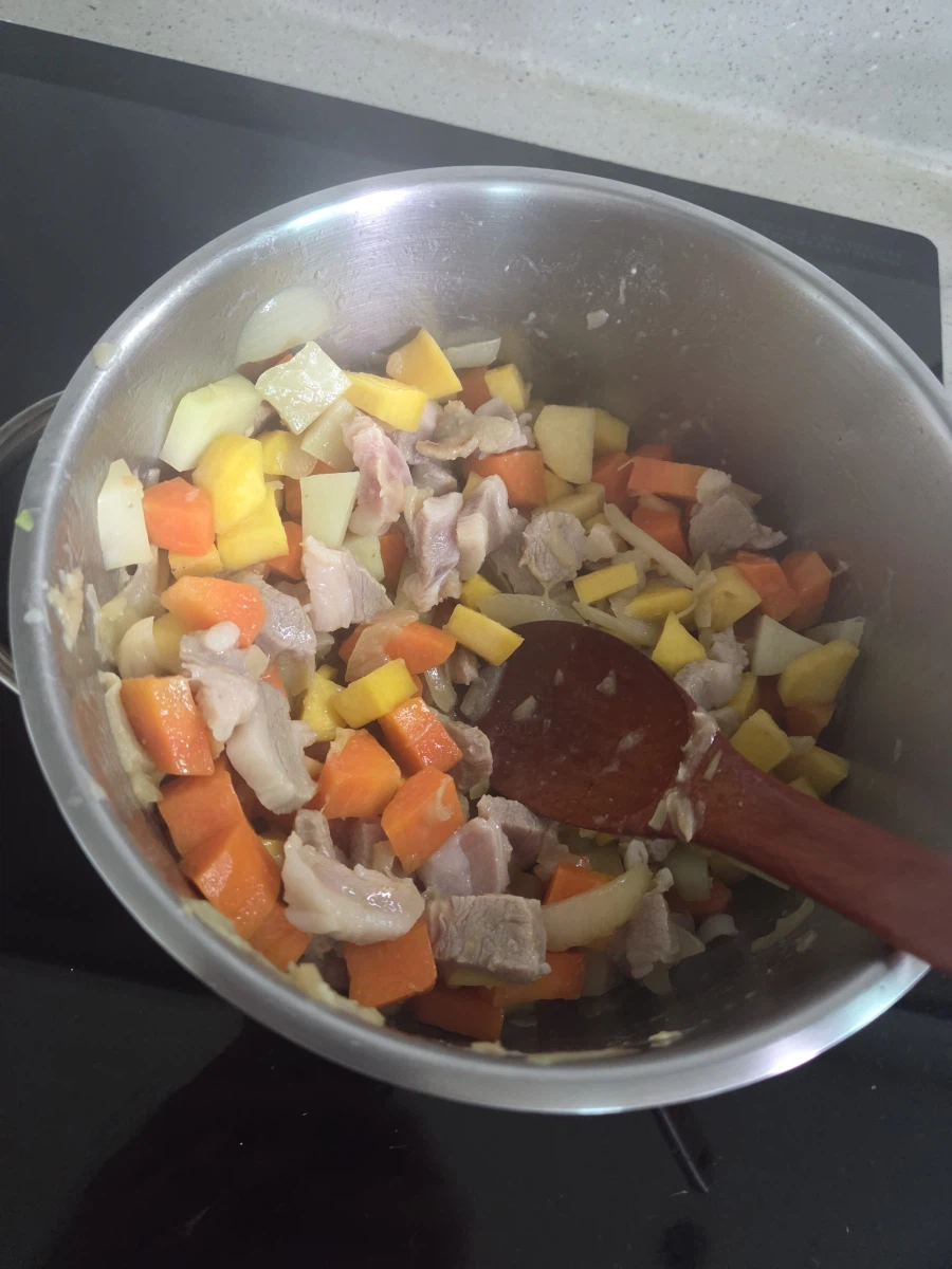 살기 위해서 만든 밥들(카레 외)_3.webp