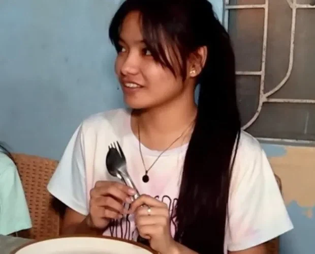 44살 한국 농부를 본 19살 동남아 소녀의 표정.jpg_1.webp