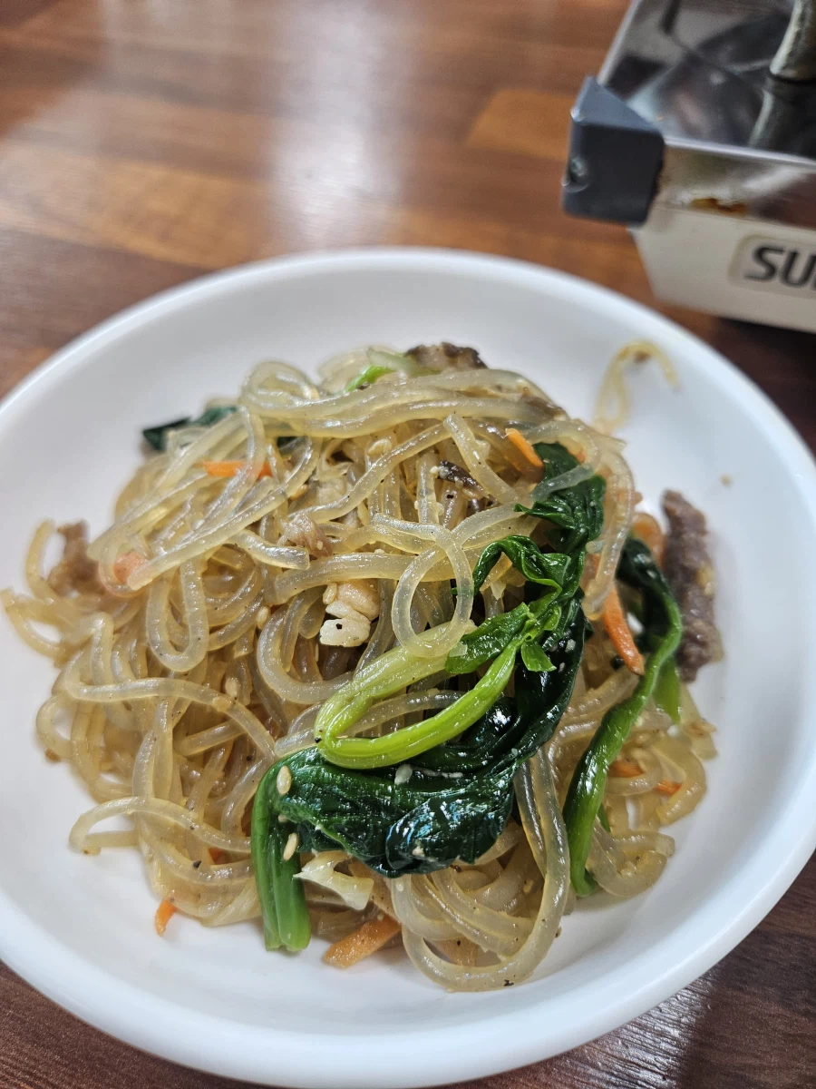 [음성] 흰쌀밥에는 역시 김치두루치기_12.webp