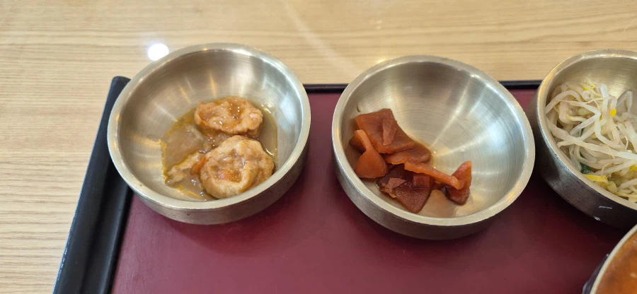 장안 휴게소에서 간만에 놀부부대찌개를 먹고 왔습니다._4.webp