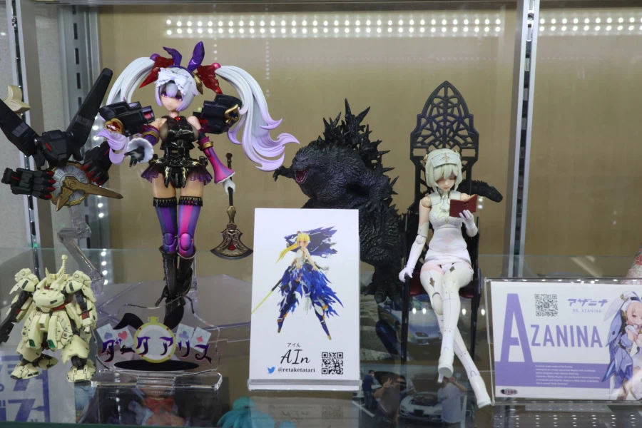 아키하바라에 있는 걸프라용 개인 커스텀 파츠샵_23.webp