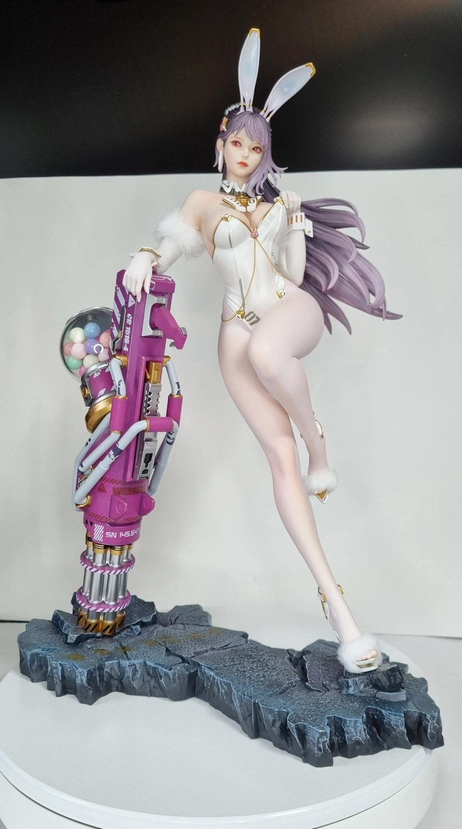 피지 스튜디오 1/6 New Era x Loull AroLL 브라이트 래빗_2.webp