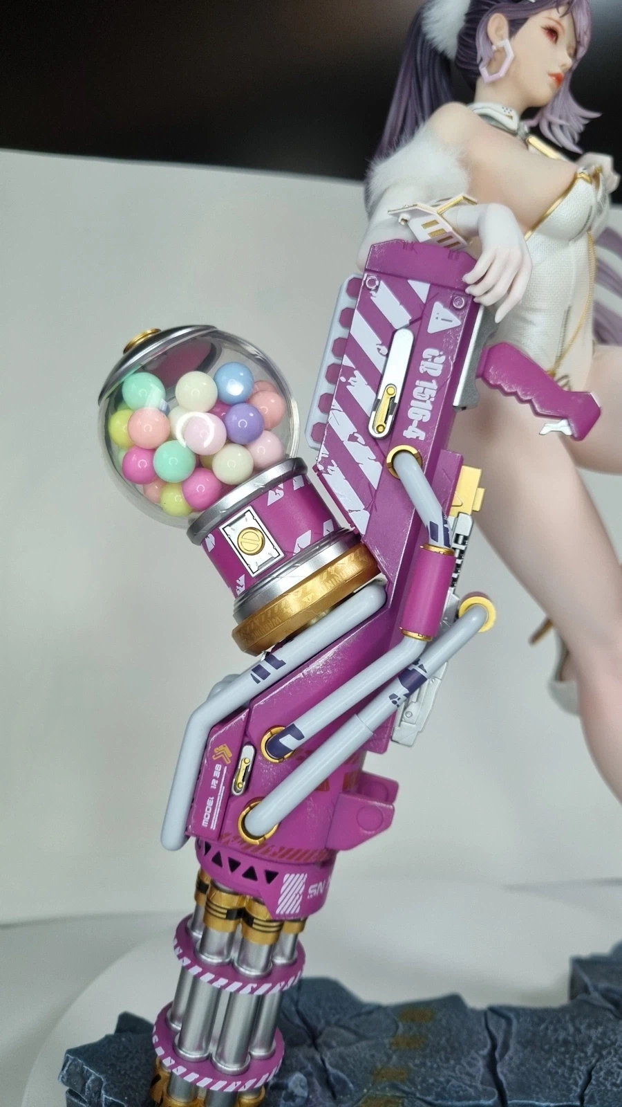 피지 스튜디오 1/6 New Era x Loull AroLL 브라이트 래빗_6.webp