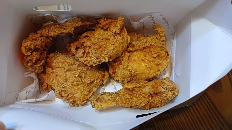 KFC 치킨_3.webp