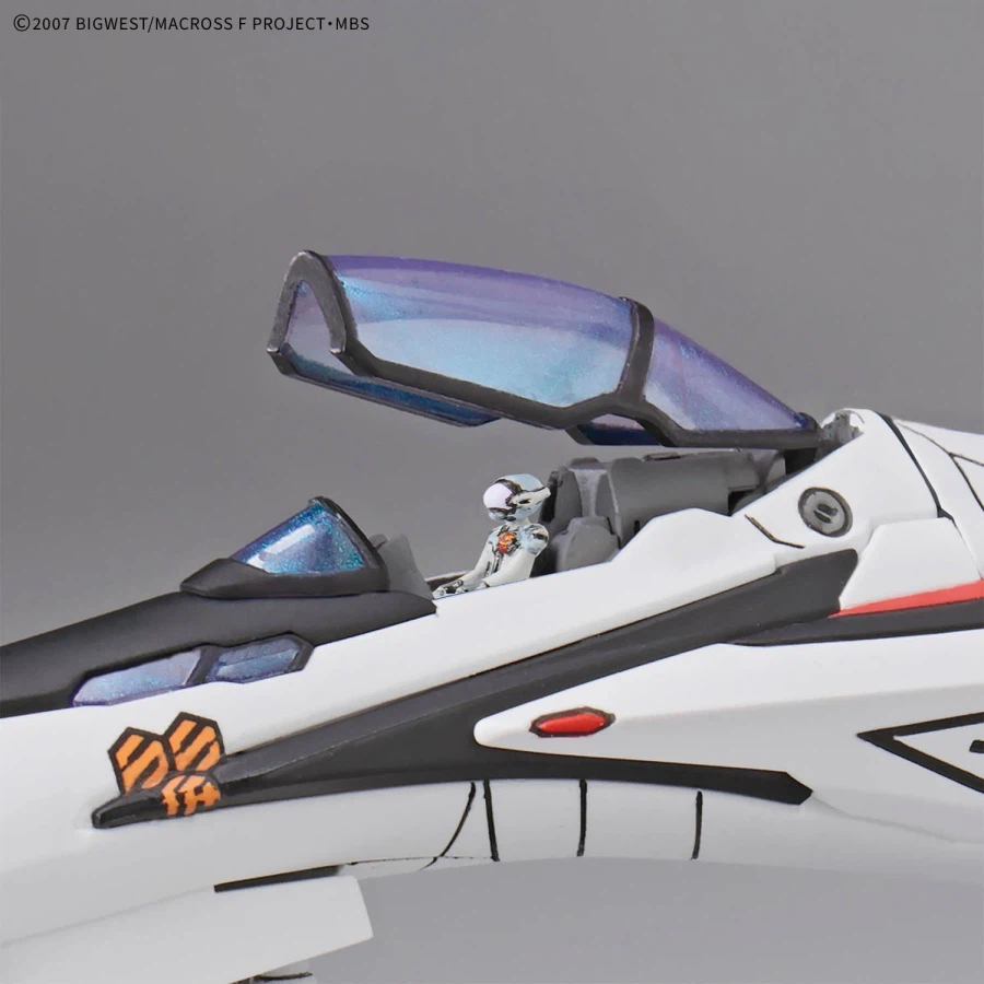 HG 1/100 VF-25F 메사이어 발키리 사오토메 알토 기 공식 이미지_8.webp