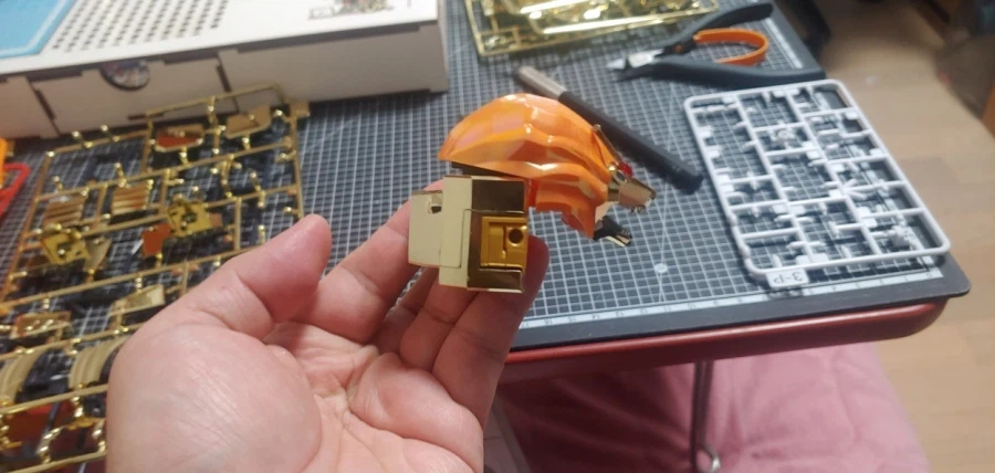 사제맥기 고토부키야 마하 스페리온, SMP 레온카이저 조립 부분도색_36.webp