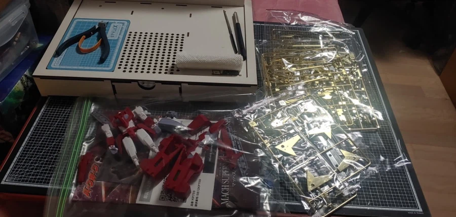 사제맥기 고토부키야 마하 스페리온, SMP 레온카이저 조립 부분도색_4.webp