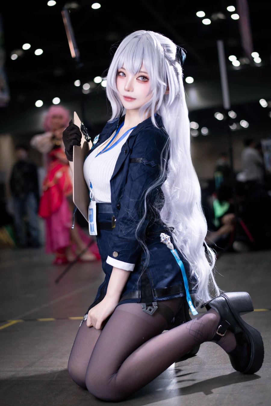 [붕괴3] 오피스룩 브로냐 코스프레_7.webp