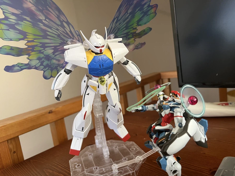 이세계는 없애야한다고….. 건담이 말했어._4.webp