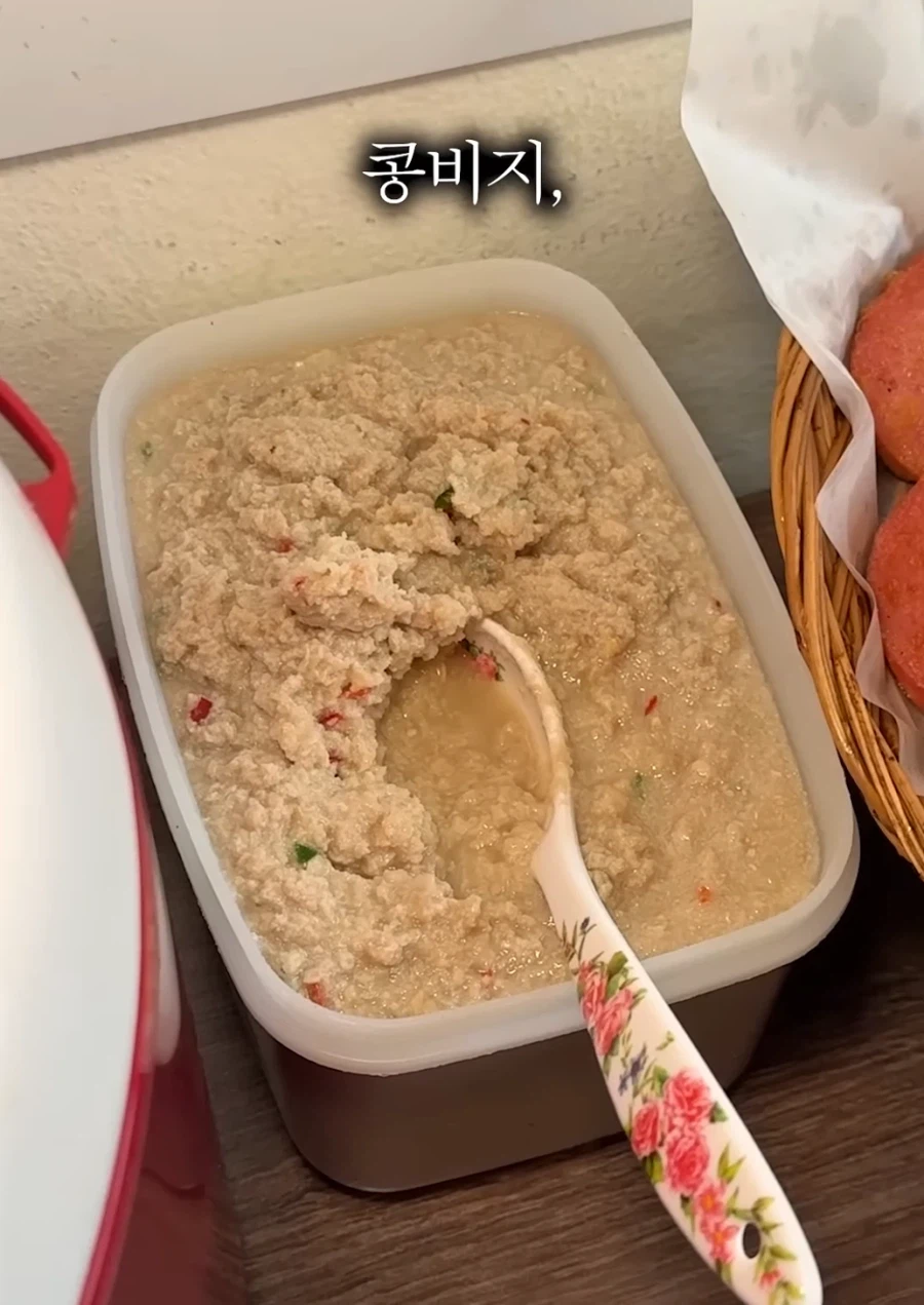 메인 반찬을 시키면 사이드 반찬이 무제한인 밥집_9.webp