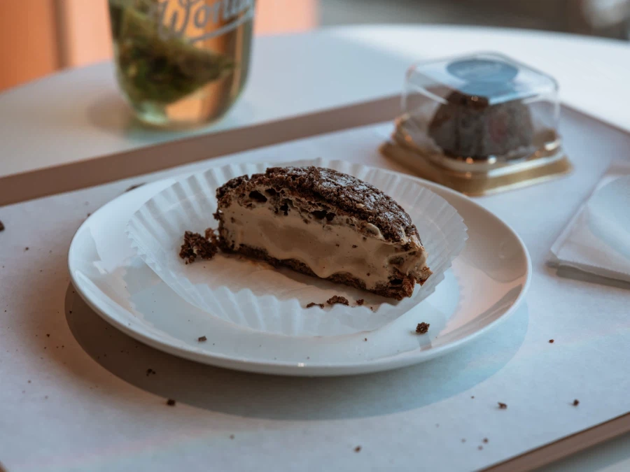 청담 - 던킨원더스 / 안국 - 일월카츠_2.webp