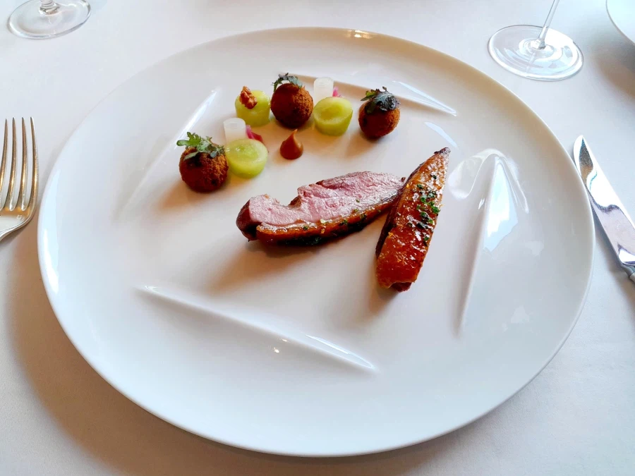 신라호텔 콘티넨탈_18.webp