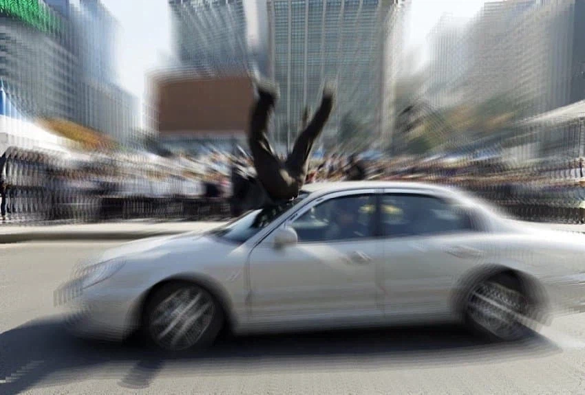 "아, 좀 유게이 ㅂㅅ아!! 뭐하는데, 차라고!!!"_1.webp