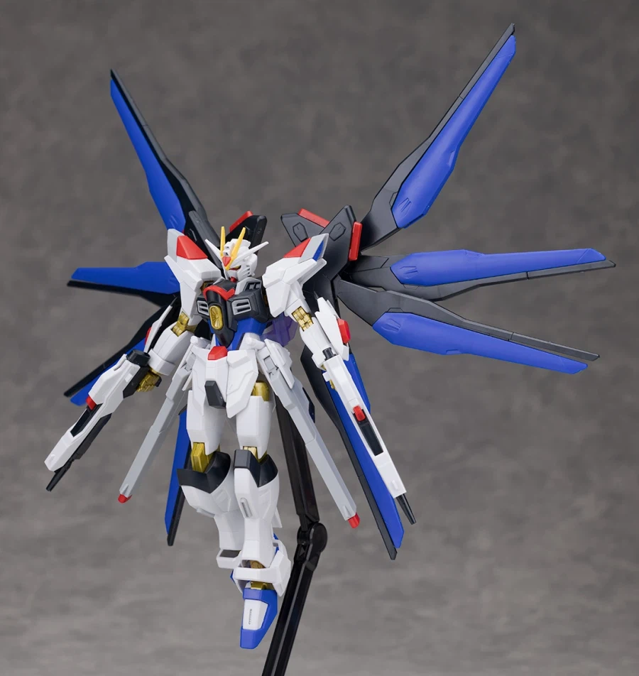 HGCE 1/144 스트라이크 프리덤 건담 2식 해외 리뷰 (스크롤 주의)_71.webp