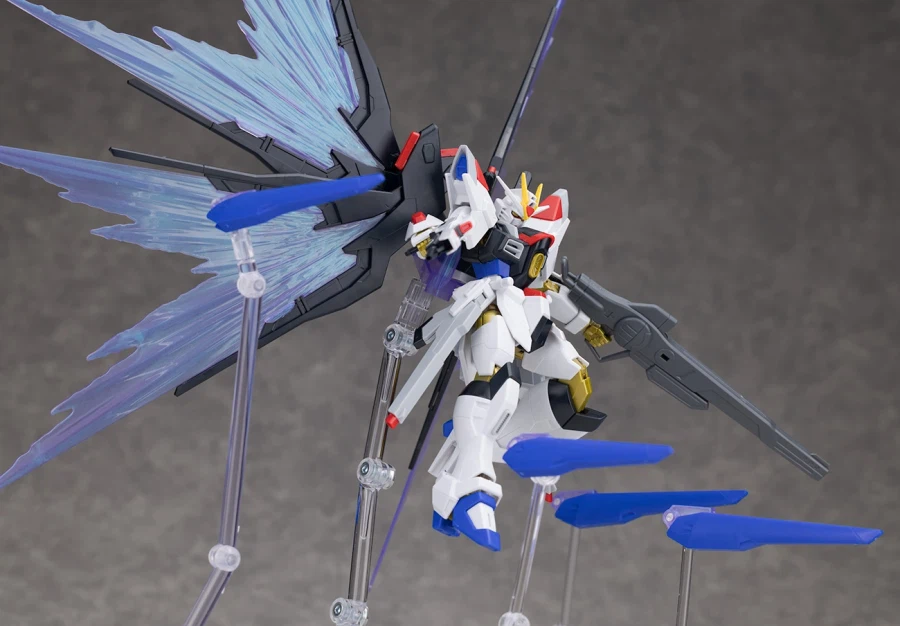 HGCE 1/144 스트라이크 프리덤 건담 2식 해외 리뷰 (스크롤 주의)_104.webp