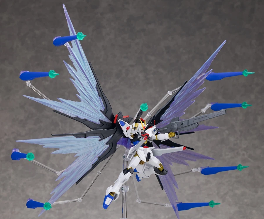 HGCE 1/144 스트라이크 프리덤 건담 2식 해외 리뷰 (스크롤 주의)_111.webp