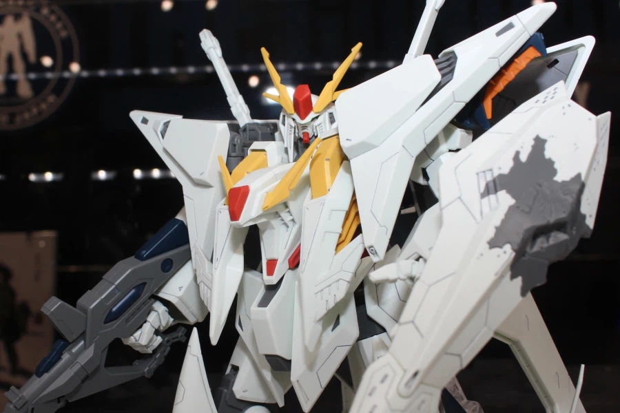 HGUC 1/44 크시 건담 키르케의 마녀 Ver 도쿄점 다각도 전시 사진_4.webp