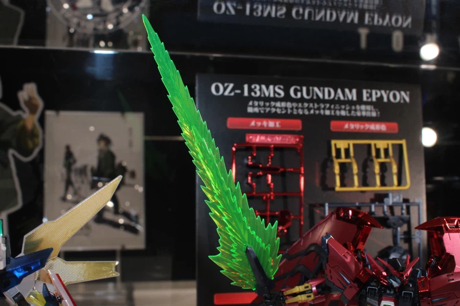 RG 건담 에피온 [스페셜 코팅] 도쿄점 다각도 전시 사진_16.webp