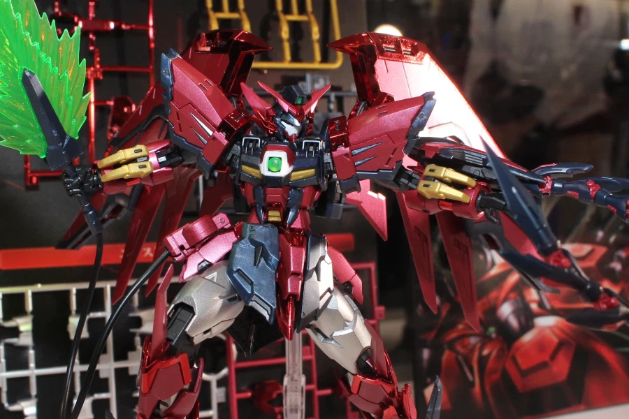 RG 건담 에피온 [스페셜 코팅] 도쿄점 다각도 전시 사진_2.webp