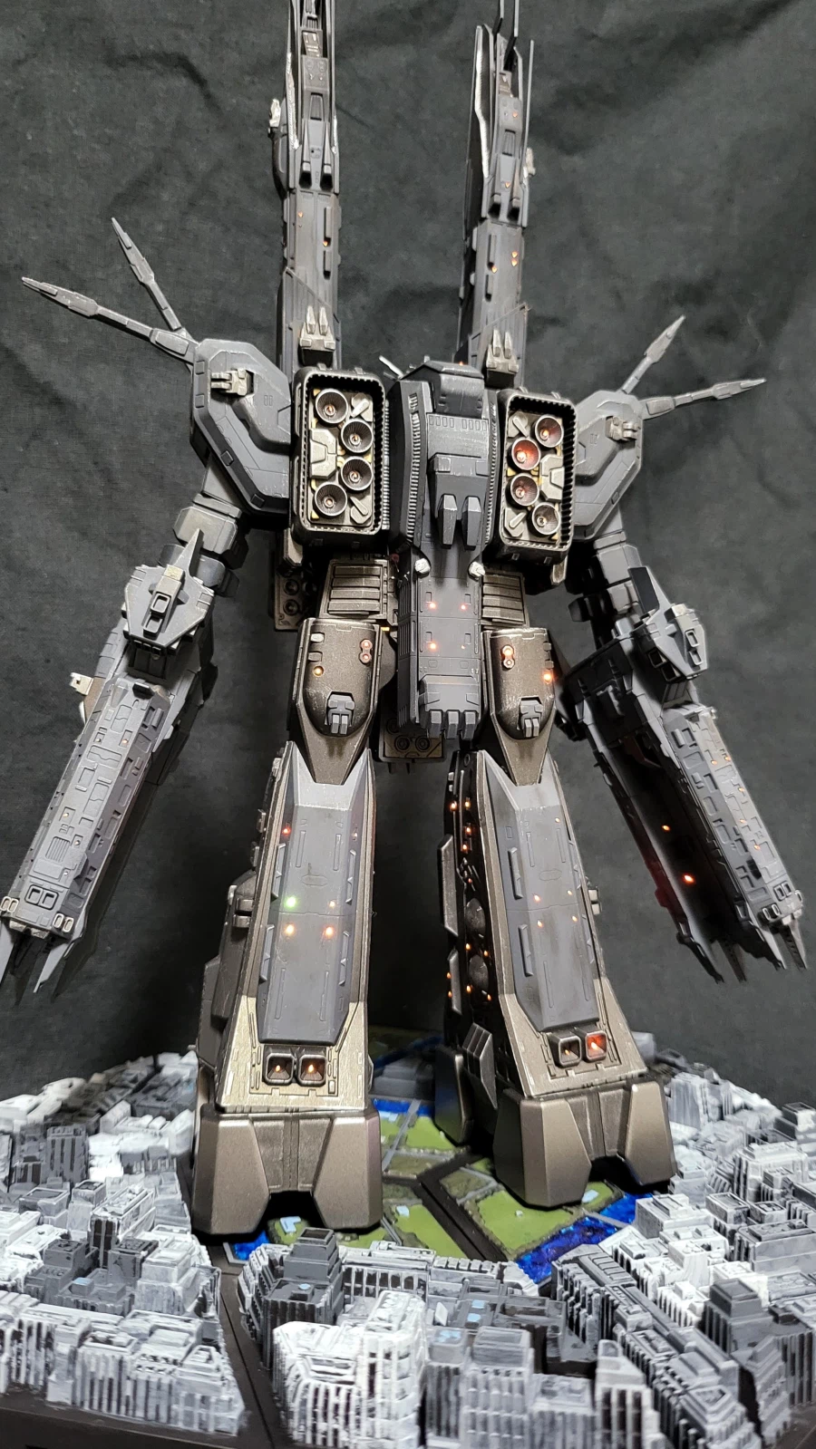 하세가와 마크로스 강공형 LED 개조_10.webp