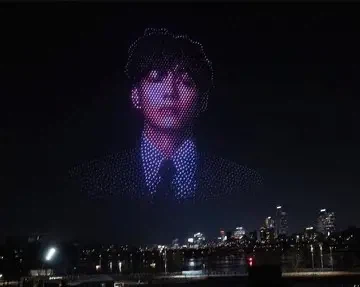 방탄 드론쇼로 보는 기술의 발전.jpg_3.webp
