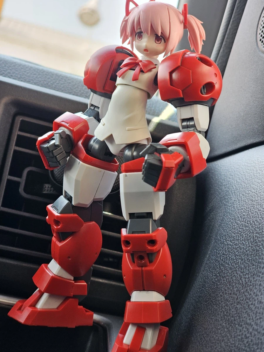 30MP 카나메 마도카 교복 Ver 가조립 + HG 타이터스 외 조합 사진 3_6.webp